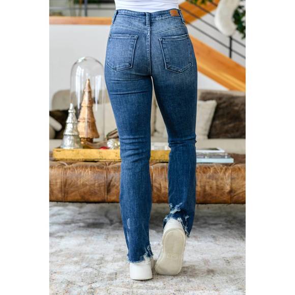 NEW JUDY BLUE high contrast slim bootcut destroyed jeans in dark wash - Picture 4 of 5